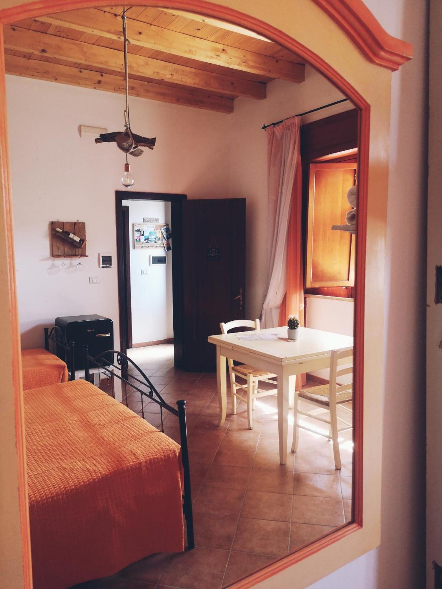 B&B Tobia'S House Giuggianello Extérieur photo